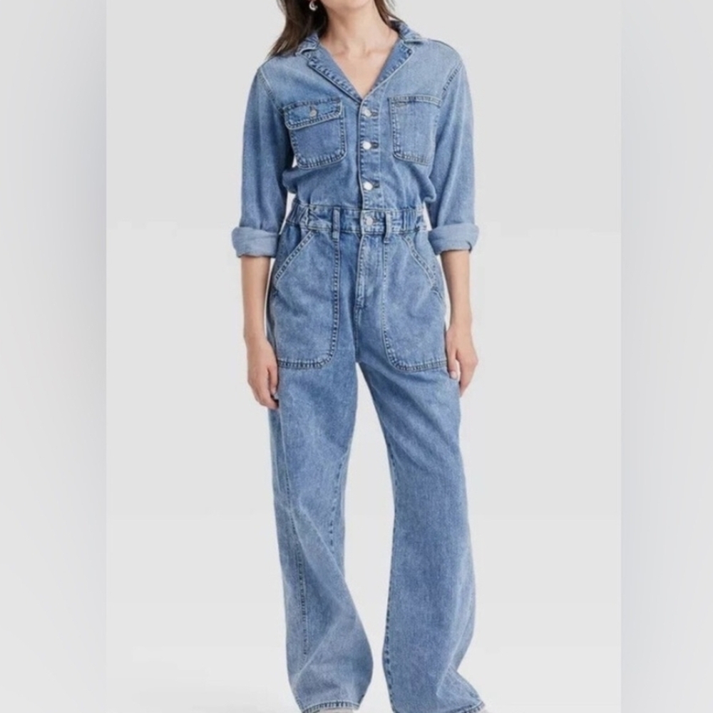 Universal Thread Light Blue Denim Overalls